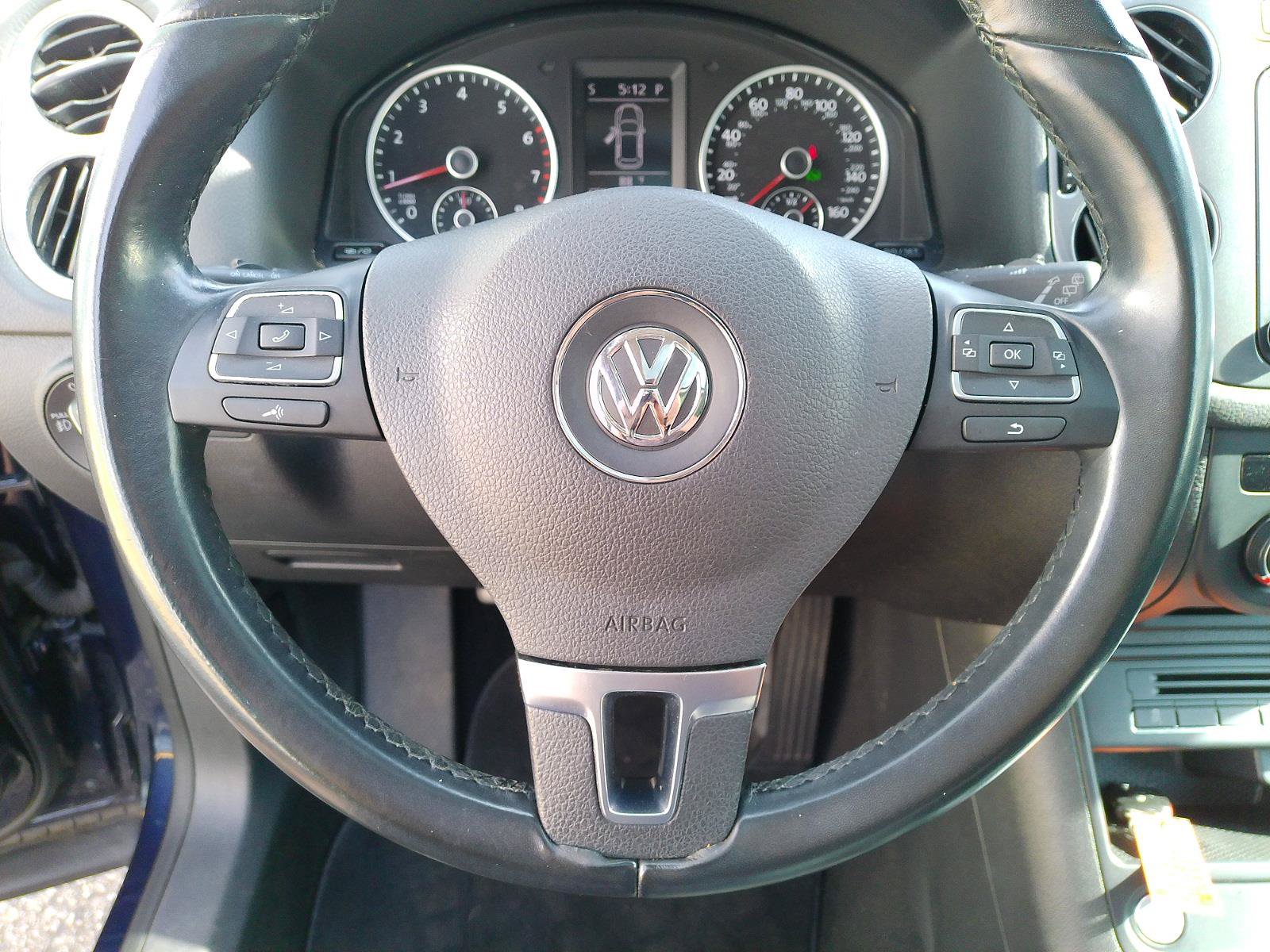Used 2016 Volkswagen Tiguan SE AWD/4WD image 13