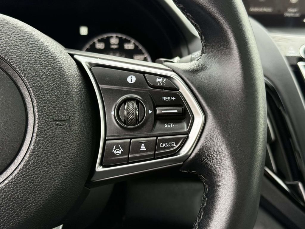 Certified 2025 Acura RDX SH-AWD image 31