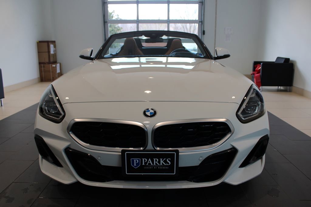 Used 2023 BMW Z4 sDrive30i w/ Premium Package image 17