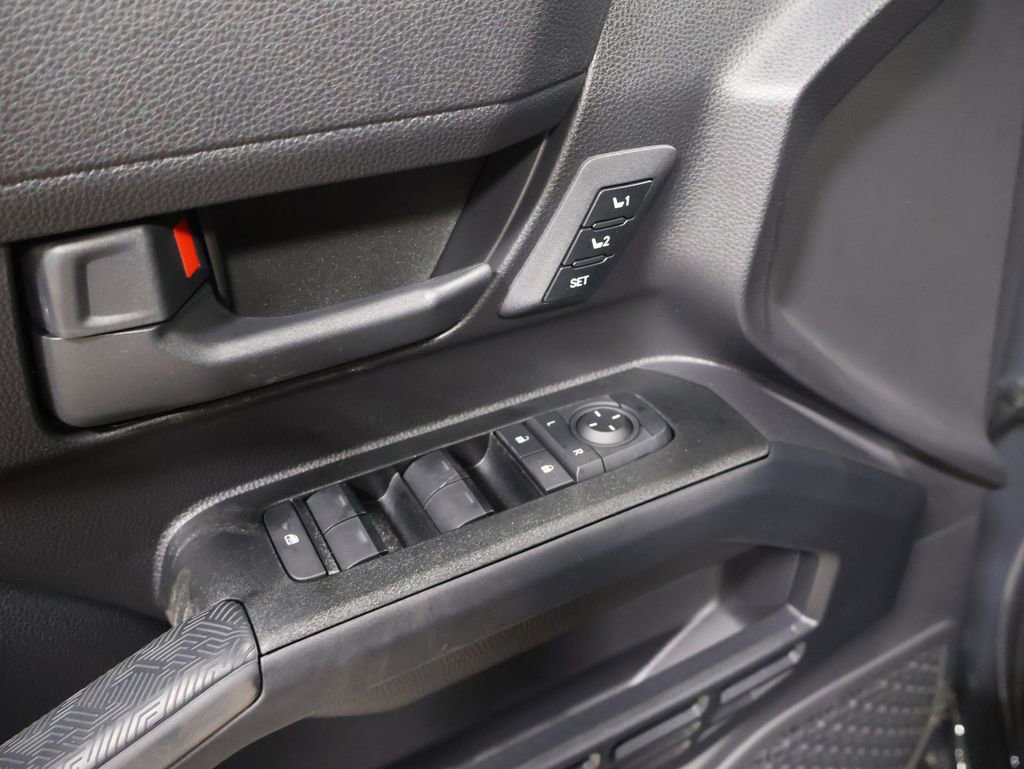 New 2026 Toyota 4Runner TRD Off-Road Premium AWD/4WD image 10
