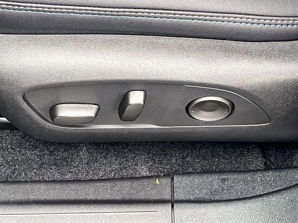 New 2026 Chevrolet Equinox EV LT image 20