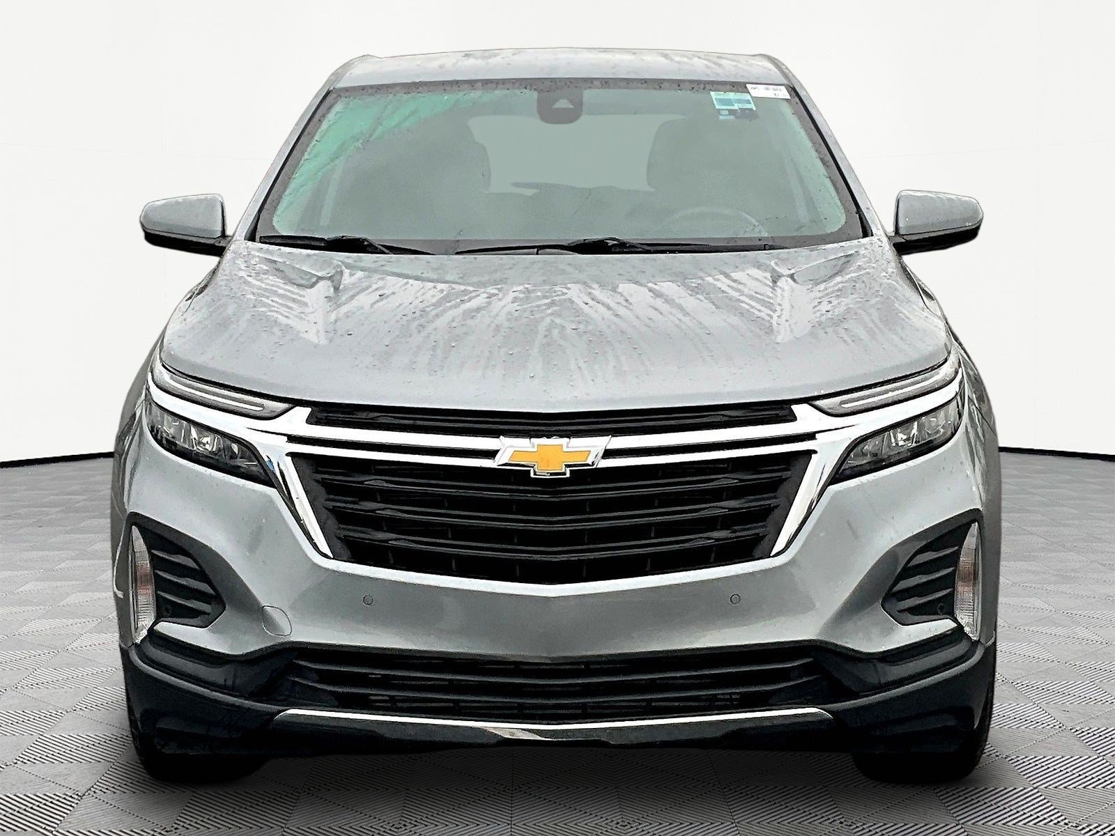 Used 2023 Chevrolet Equinox LT AWD/4WD image 2
