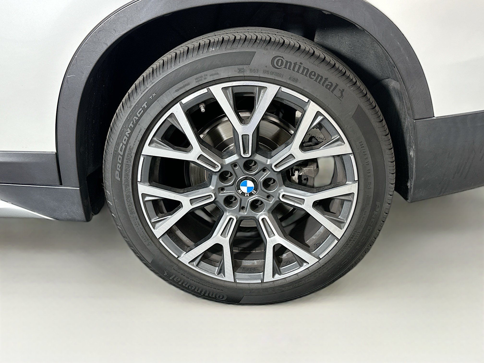 Used 2021 BMW X1 sDrive28i w/ Convenience Package FWD image 11