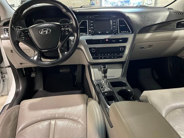 Used 2015 Hyundai Sonata Limited FWD image 23