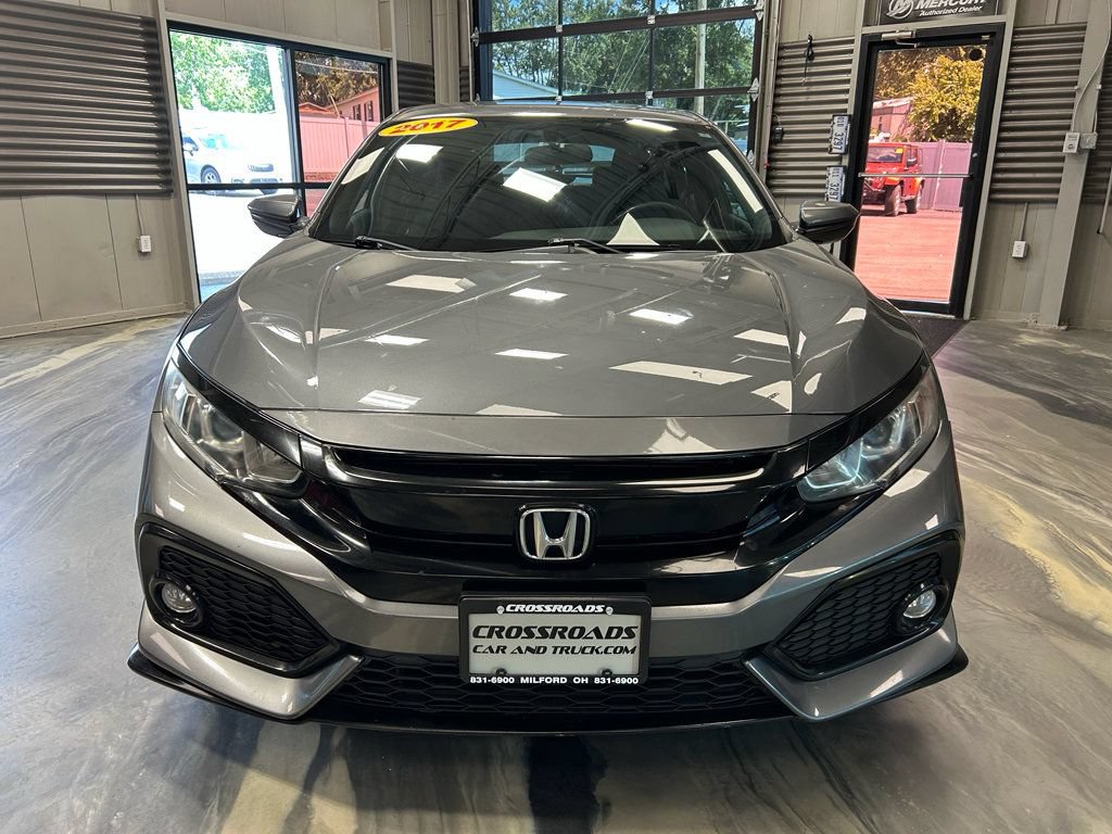 Used 2017 Honda Civic Sport image 32