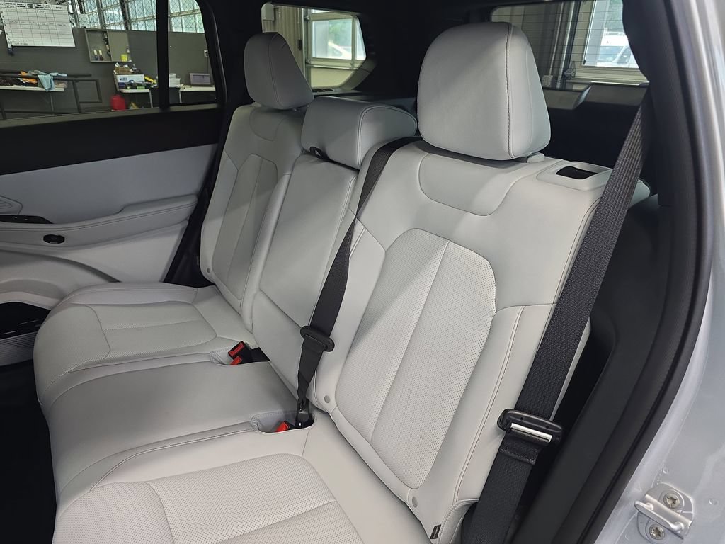 New 2026 Jeep Cherokee Limited AWD/4WD image 14