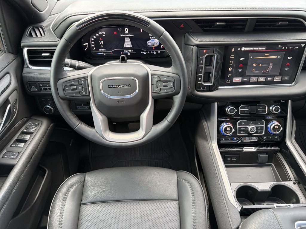 Certified 2024 GMC Yukon Denali w/ Advanced Technology Package AWD/4WD image 17