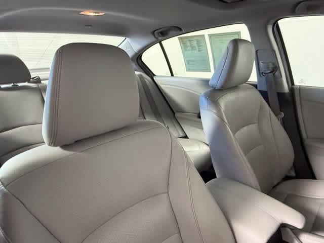 Used 2015 Honda Accord EX-L image 63