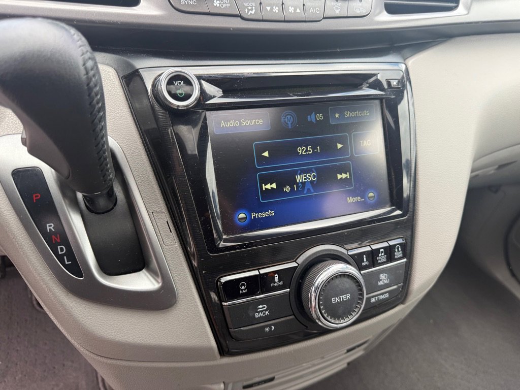 Used 2014 Honda Odyssey Touring Elite image 13