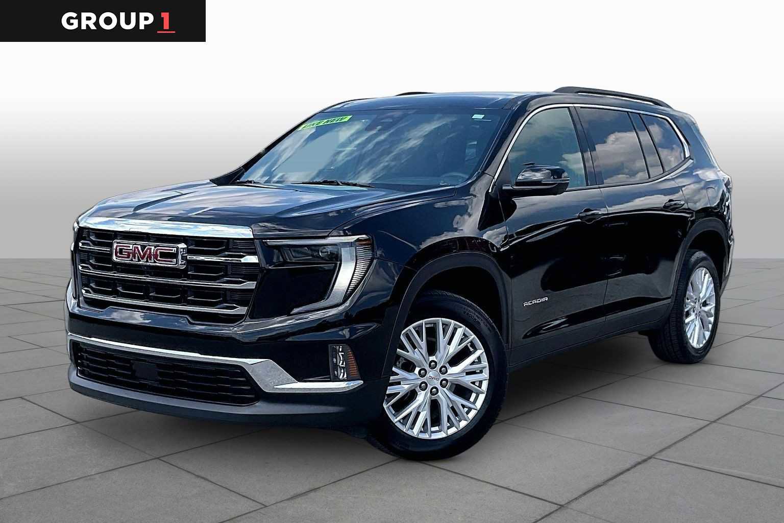 Certified 2024 GMC Acadia Elevation AWD/4WD image 1