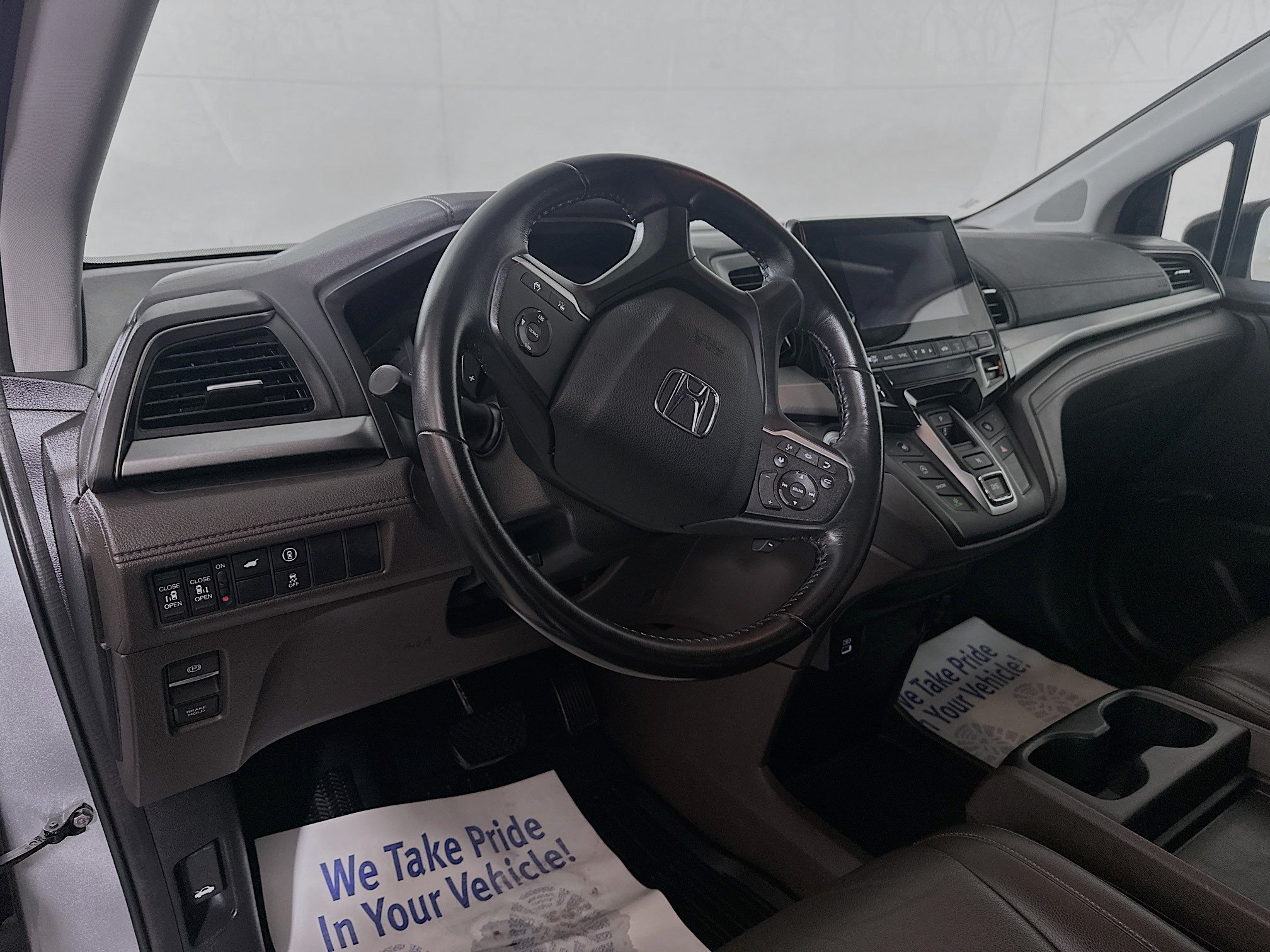 Used 2023 Honda Odyssey EX-L image 9