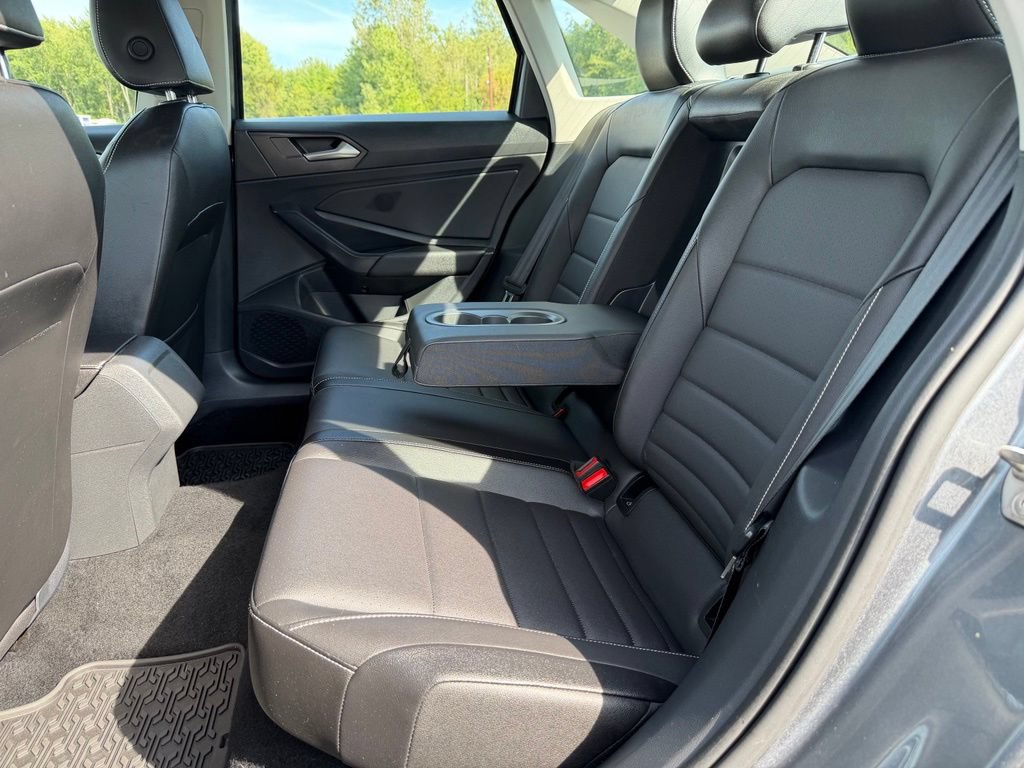 Used 2022 Volkswagen Jetta SE FWD image 21