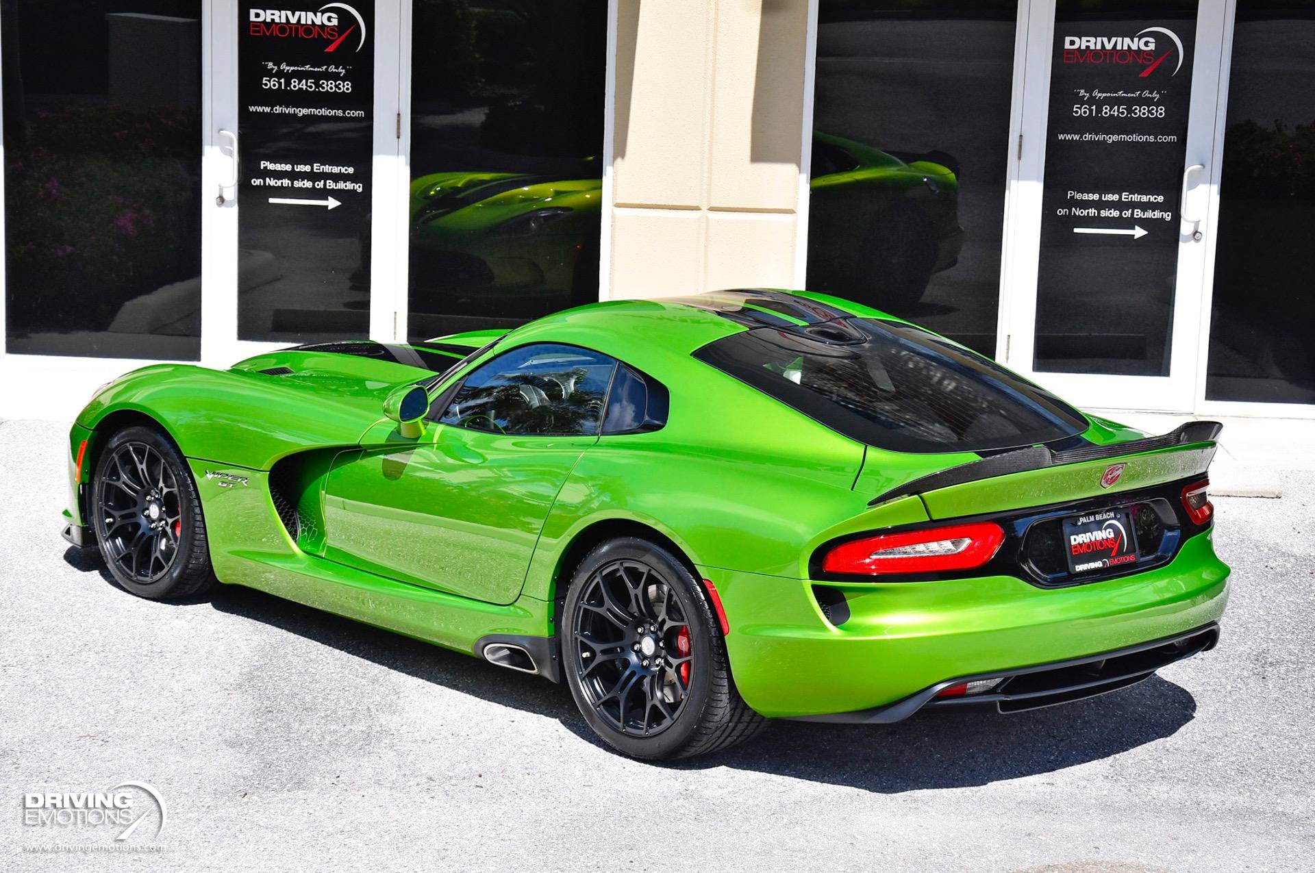 Used 2017 Dodge Viper GTC w/ Advanced Aerodynamics Package RWD image 28