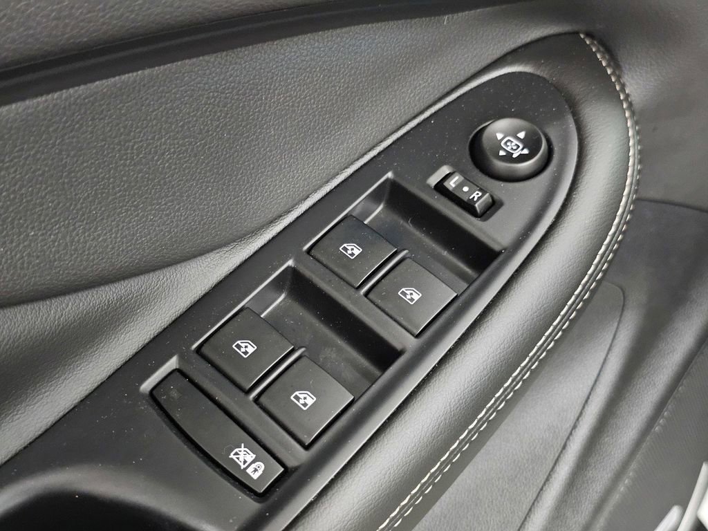 Used 2016 Buick Envision Premium AWD/4WD image 29