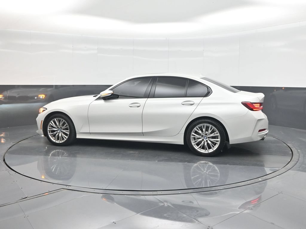 Used 2023 BMW 330i Sedan w/ Driving Assistance Package RWD image 27