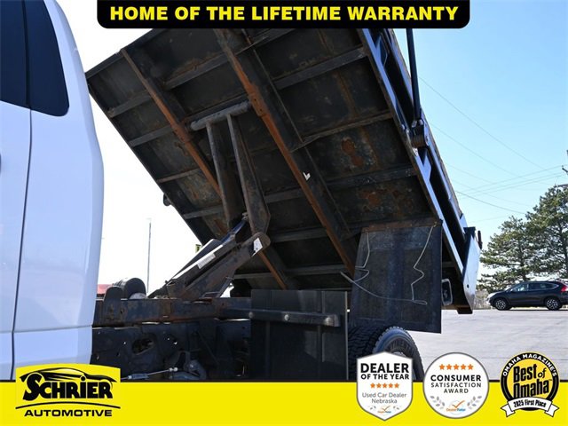 Used 2017 Ford F550 XL w/ Power Equipment Group image 75