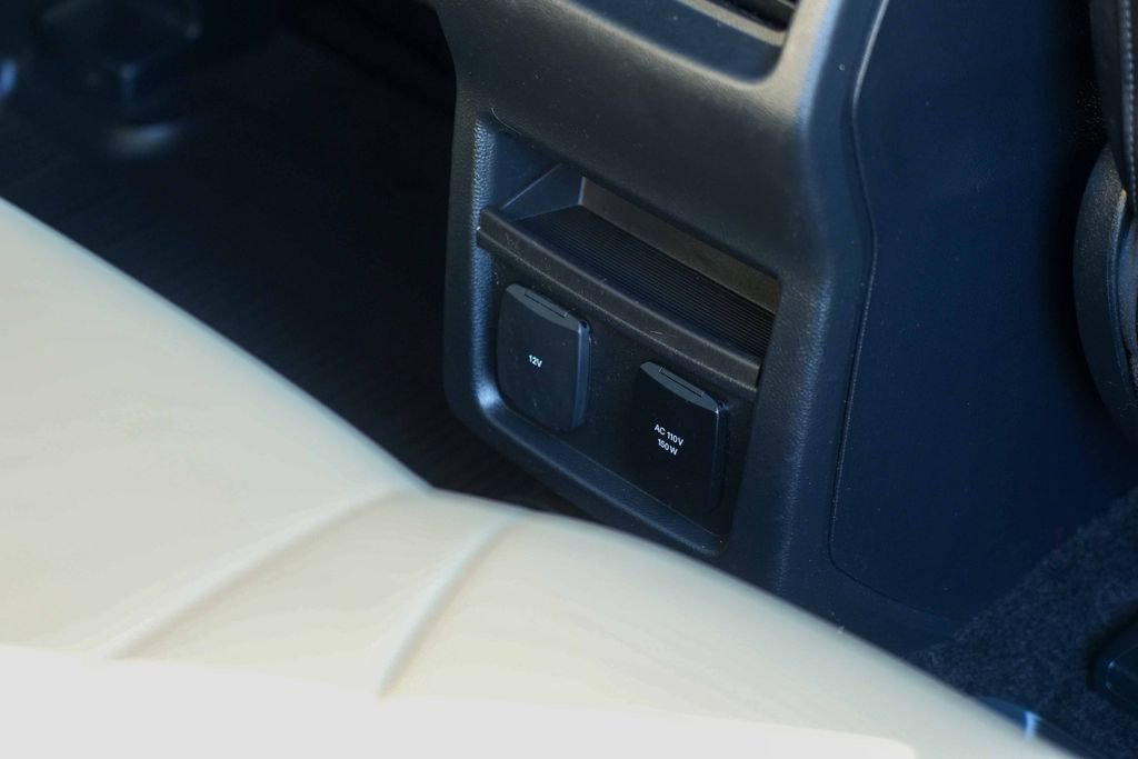 Used 2020 Ford Edge SEL w/ Convenience Package AWD/4WD image 23