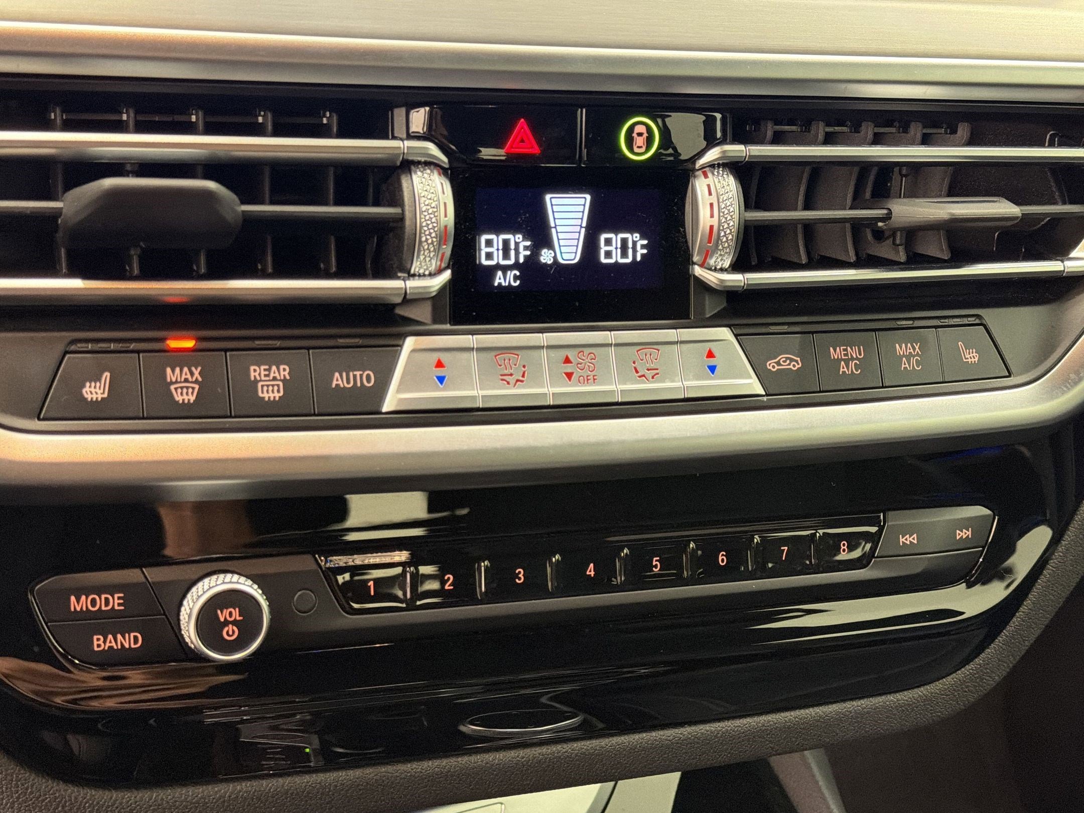 Certified 2024 BMW X3 xDrive30i w/ M Sport Package image 25