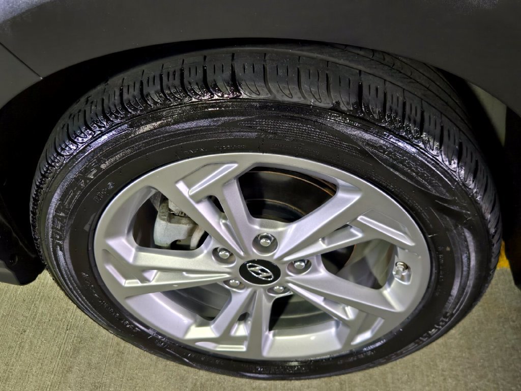 Used 2023 Hyundai Kona SEL w/ Cargo Package FWD image 8