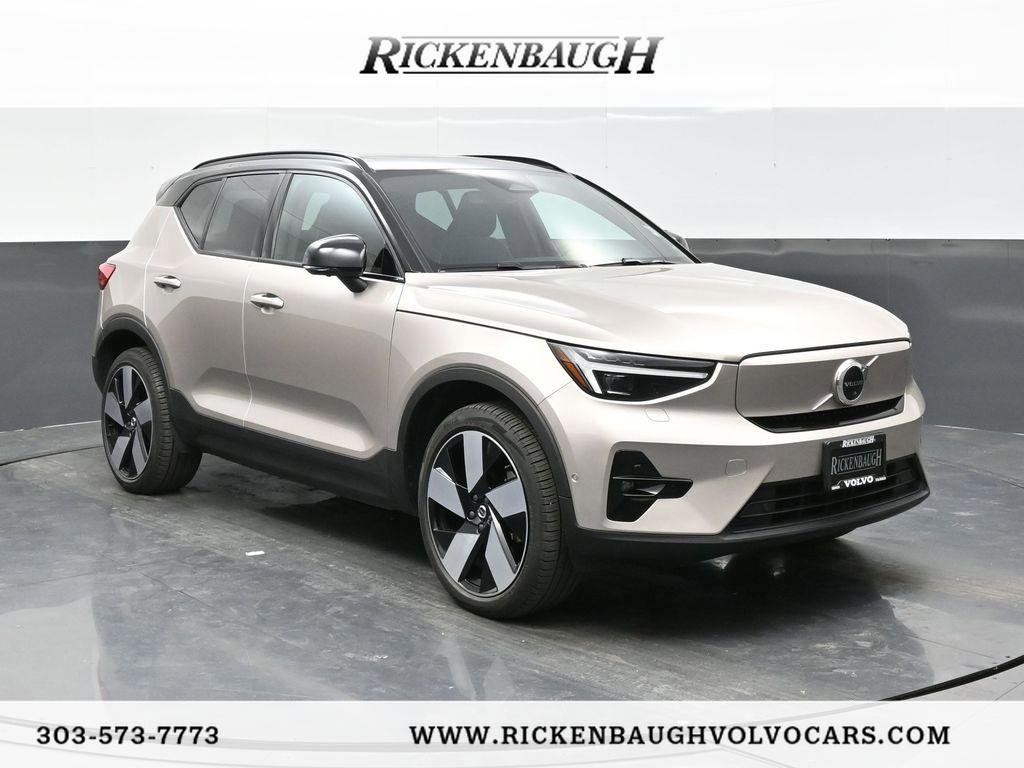 Used 2023 Volvo XC40 Recharge Ultimate image 1