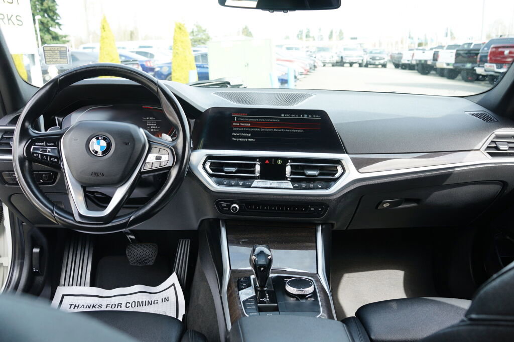 Used 2020 BMW 330i Sedan w/ Convenience Package image 15