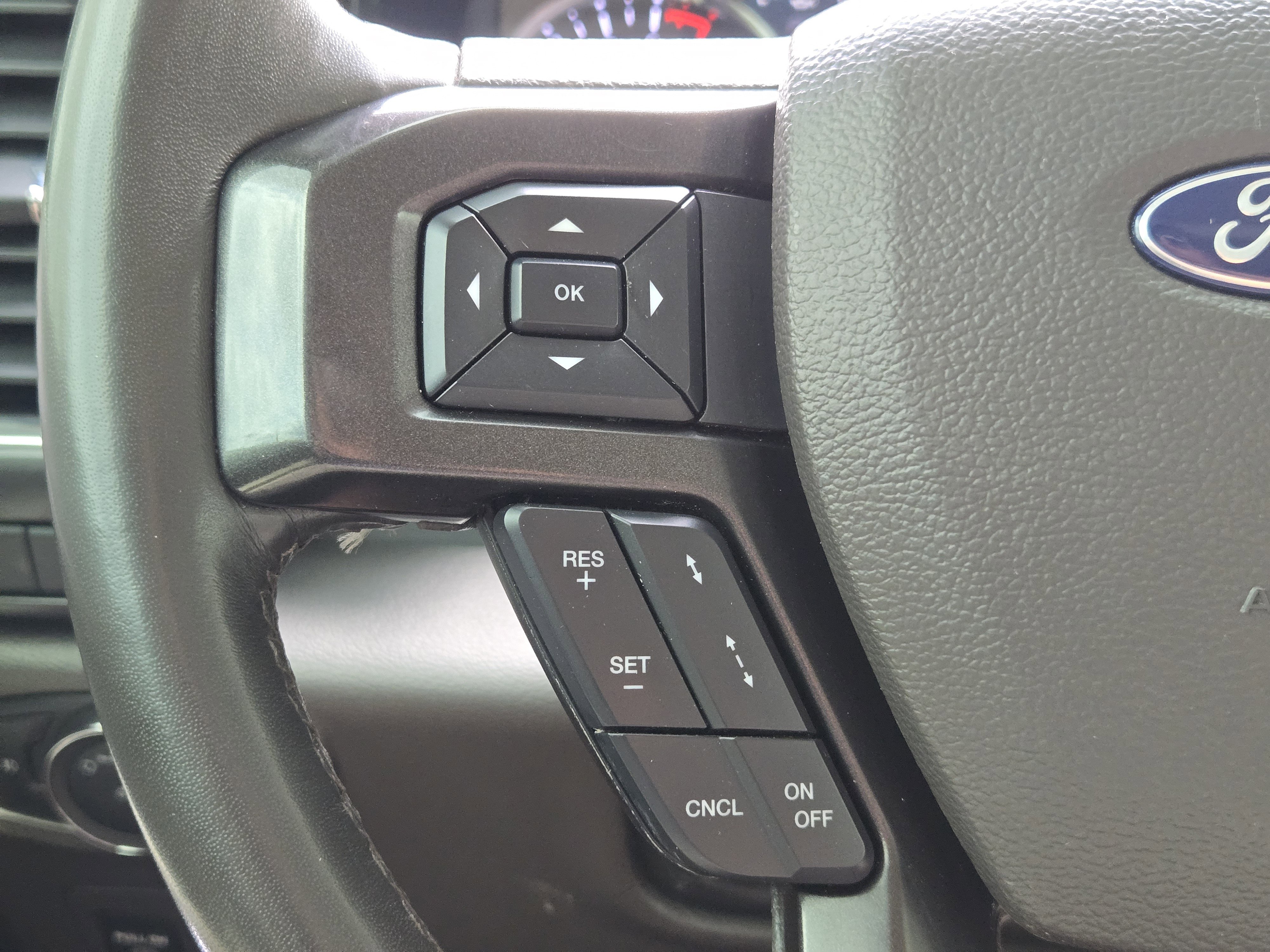 Used 2021 Ford Expedition Limited RWD image 29