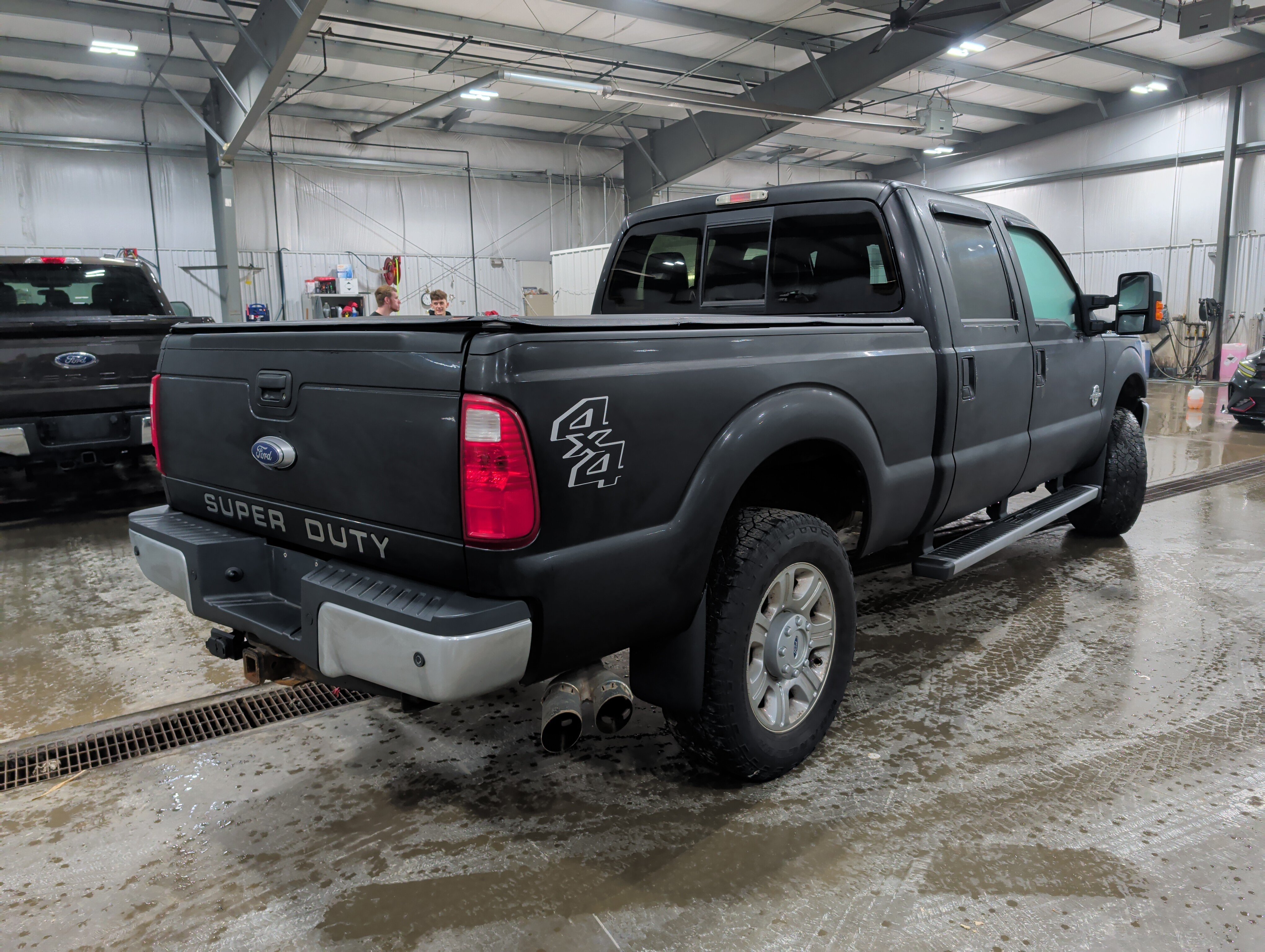 Used 2015 Ford F350 Lariat w/ Chrome Package AWD/4WD image 3