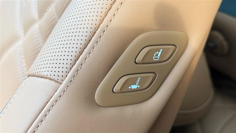 Used 2026 Genesis GV80 3.5T Prestige AWD/4WD image 47