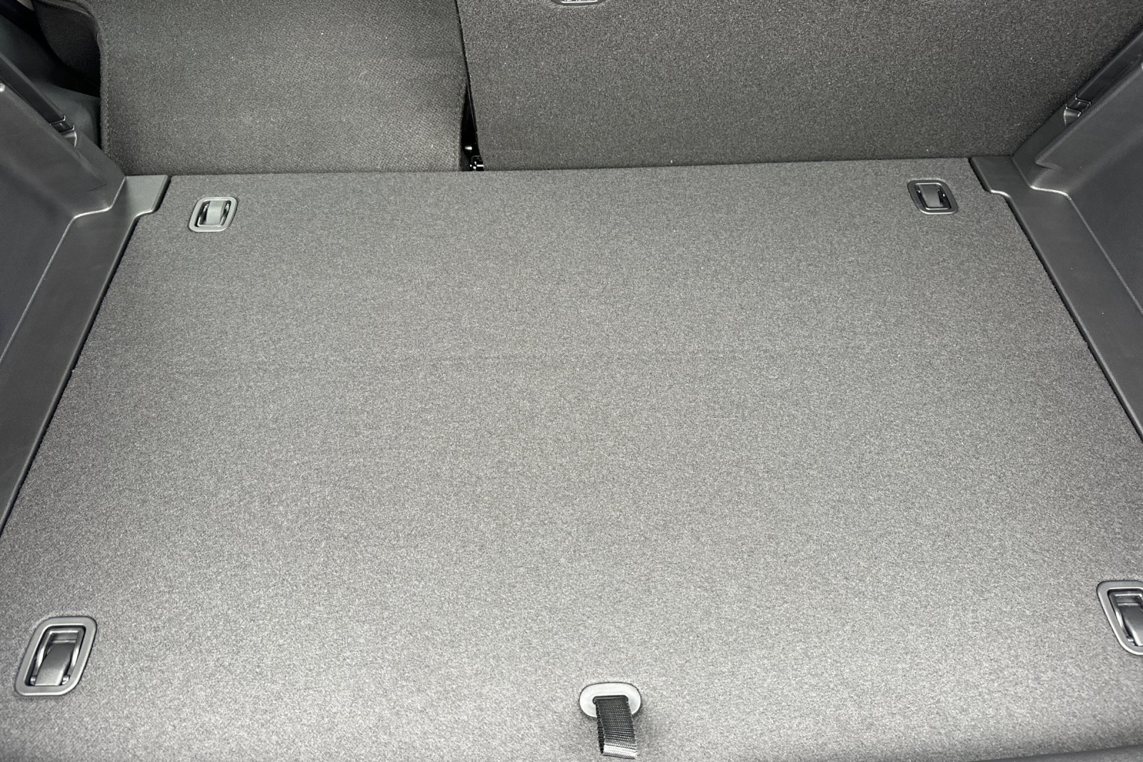 Used 2026 Hyundai Venue SEL FWD image 14