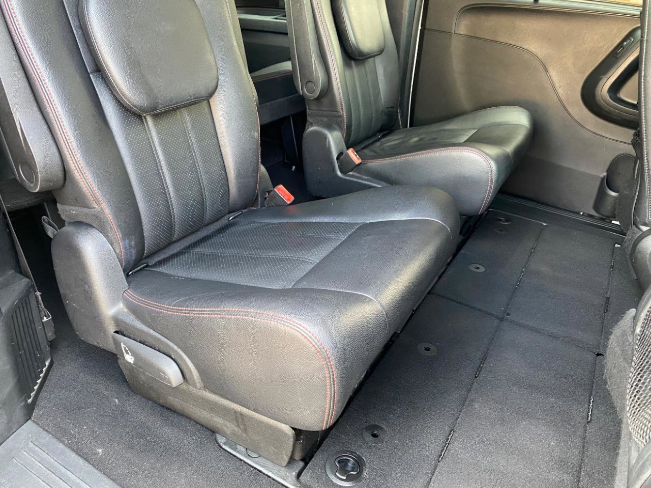 Used 2019 Dodge Grand Caravan GT FWD image 44