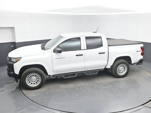 Used 2024 Chevrolet Colorado W/T w/ WT Convenience Package AWD/4WD image 35