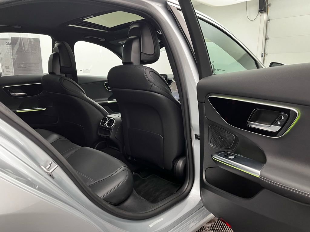 Used 2022 Mercedes-Benz C 300 4MATIC Sedan image 30