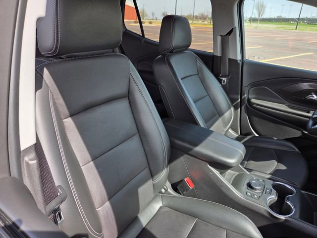 Used 2022 GMC Terrain SLT w/ Tech Package AWD/4WD image 37