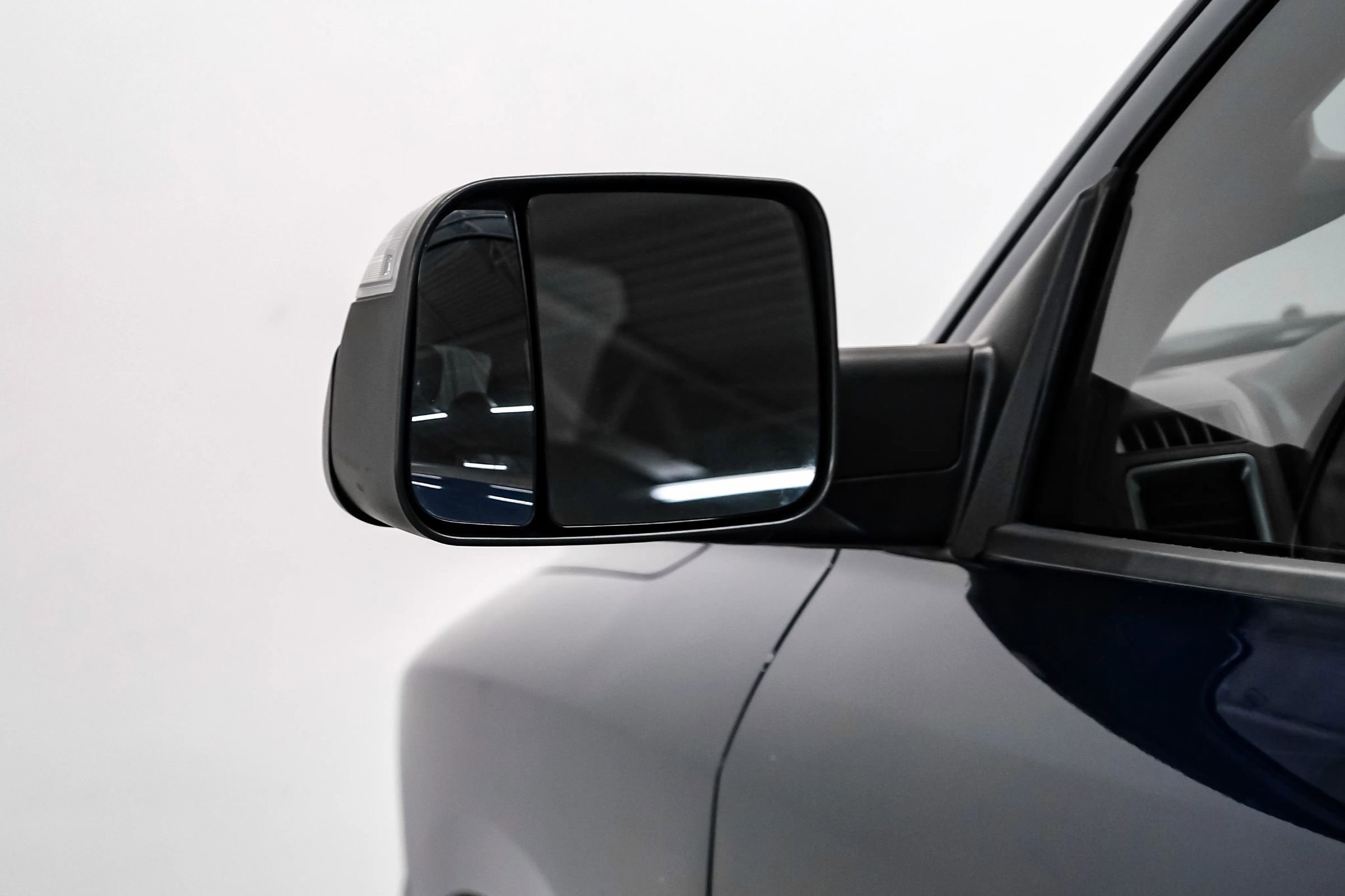 Used 2014 RAM 1500 Lone Star image 35