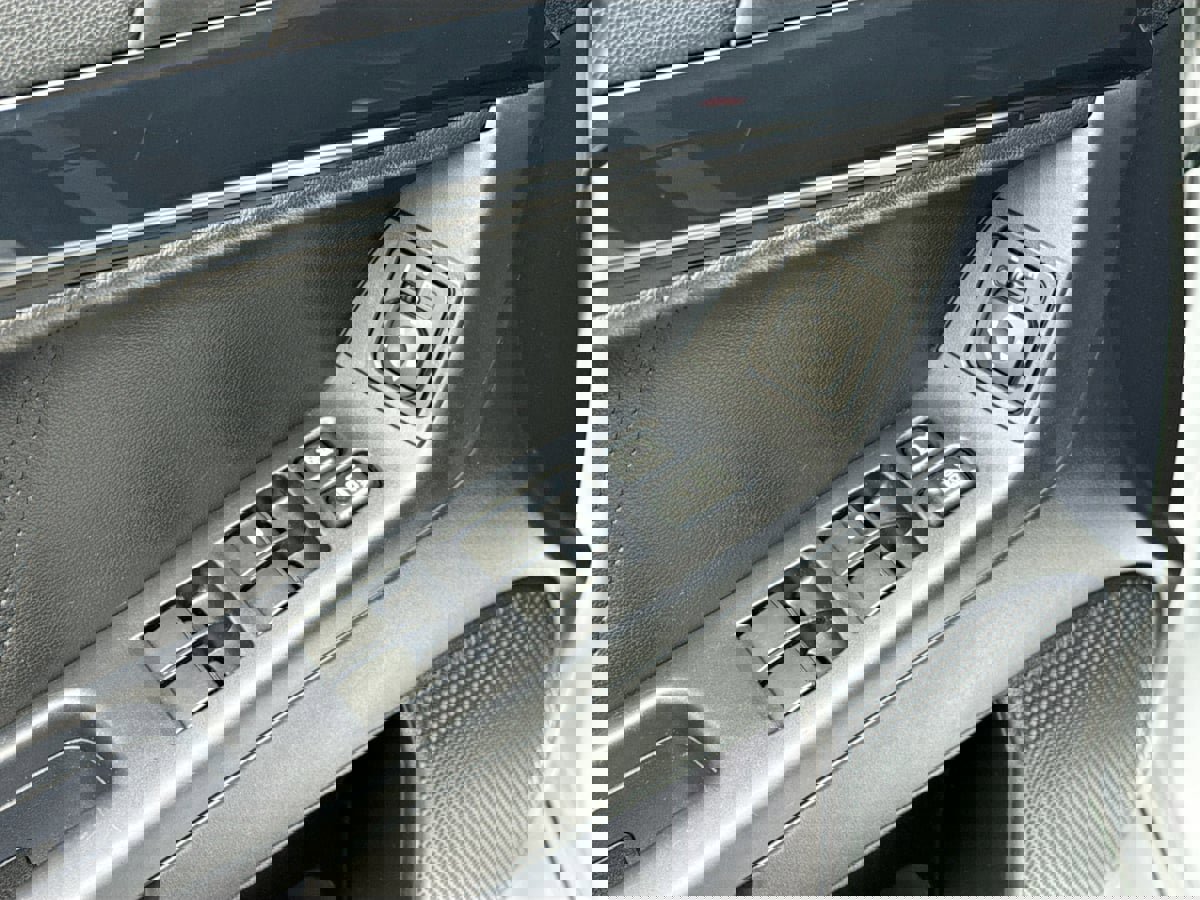 Used 2015 Mitsubishi Lancer Evolution GSR image 16