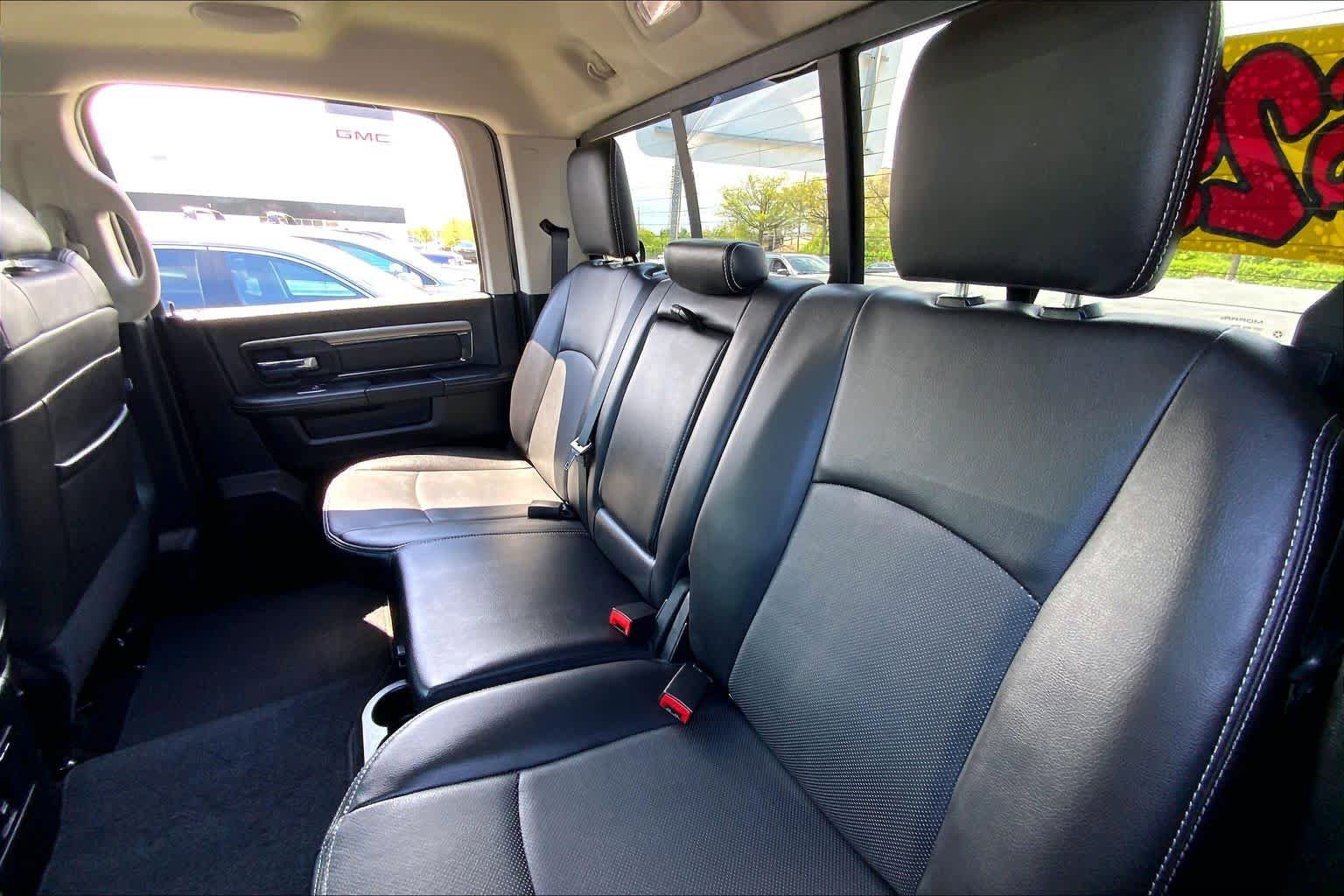 Used 2016 RAM 1500 Sport w/ Black Ram 1500 Sport Group AWD/4WD image 21