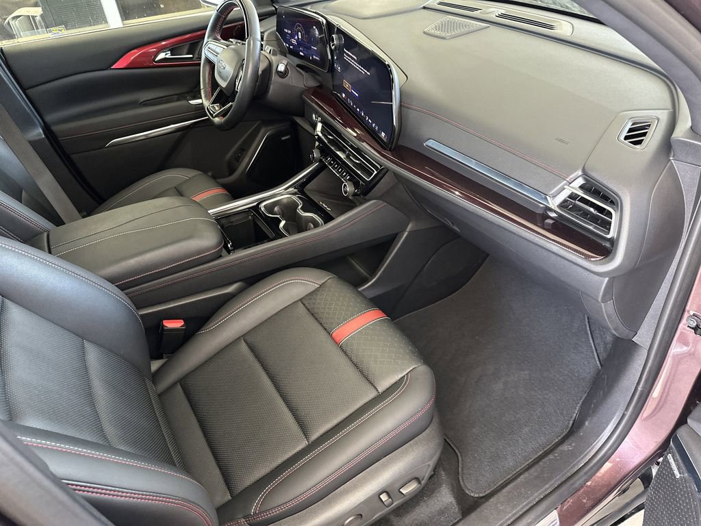 Certified 2024 Chevrolet Traverse RS image 42