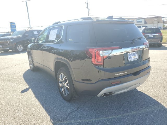Used 2023 GMC Acadia SLT AWD/4WD image 3