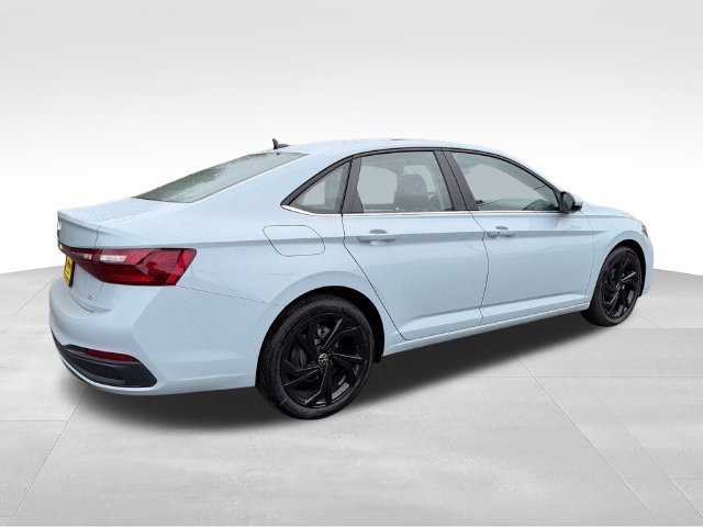 New 2027 Volkswagen Jetta SE FWD image 8
