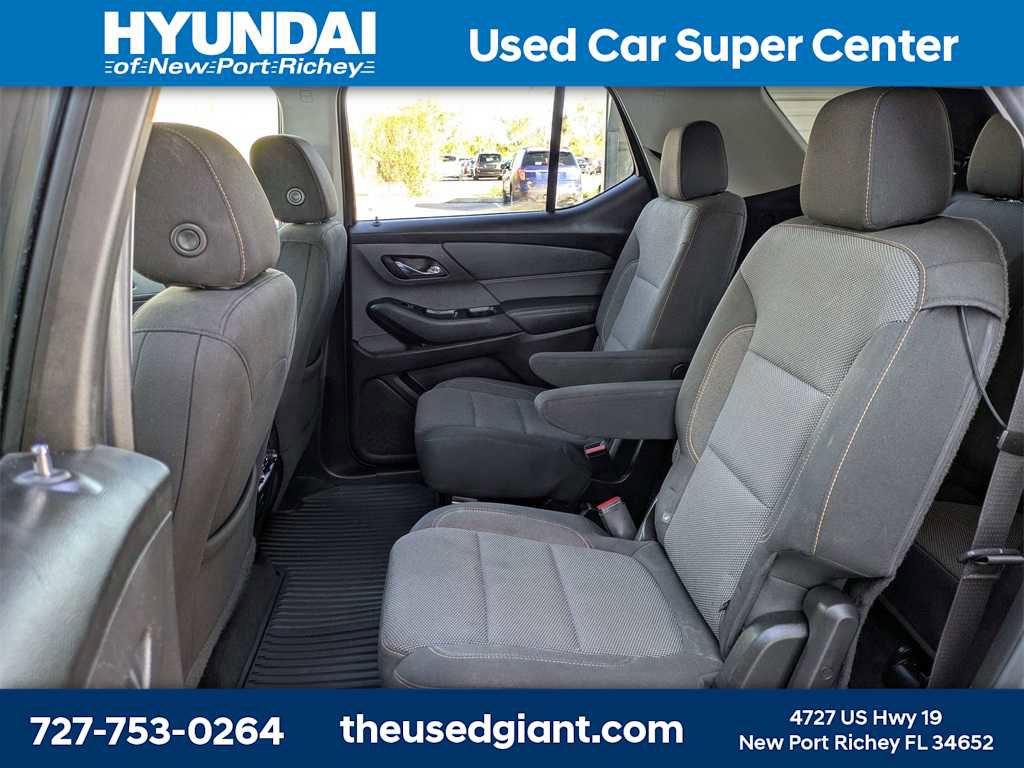 Used 2019 Chevrolet Traverse LT image 19