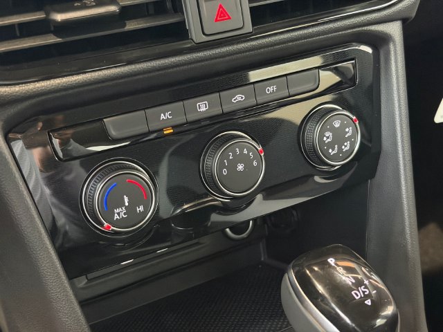 New 2027 Volkswagen Taos S FWD image 17