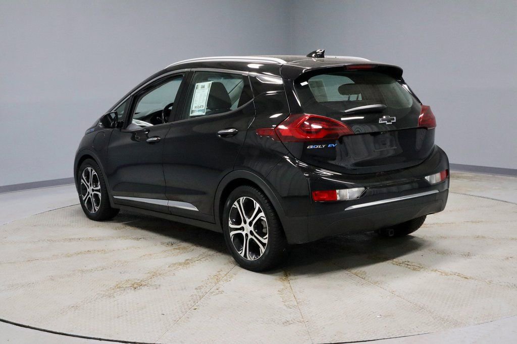 Used 2020 Chevrolet Bolt Premier w/ Infotainment Package image 9
