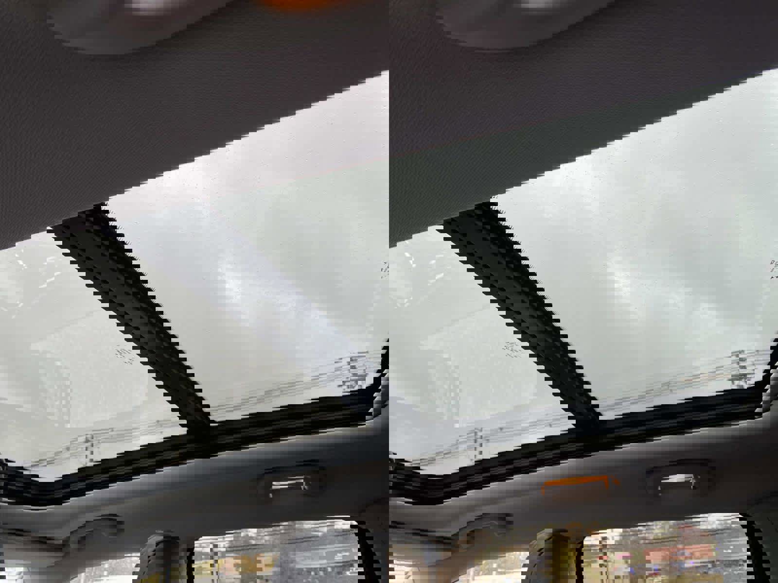 Certified 2022 Jeep Compass Limited w/ Sun and Sound Group image 11