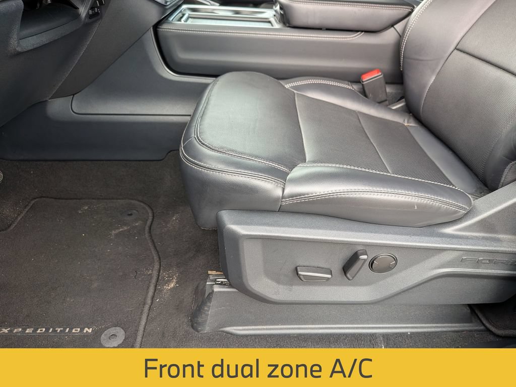 Used 2025 Ford Expedition Max Platinum AWD/4WD image 15