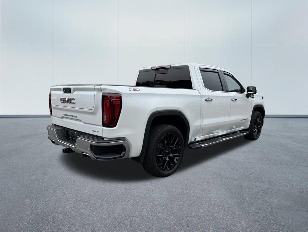 Used 2024 GMC Sierra 1500 SLT w/ SLT Premium Plus Package AWD/4WD image 4