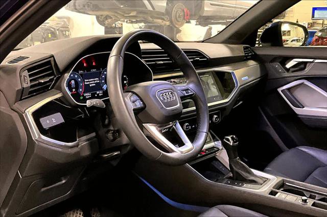 Used 2023 Audi Q3 2.0T Premium Plus w/ Premium Plus Package AWD/4WD image 18