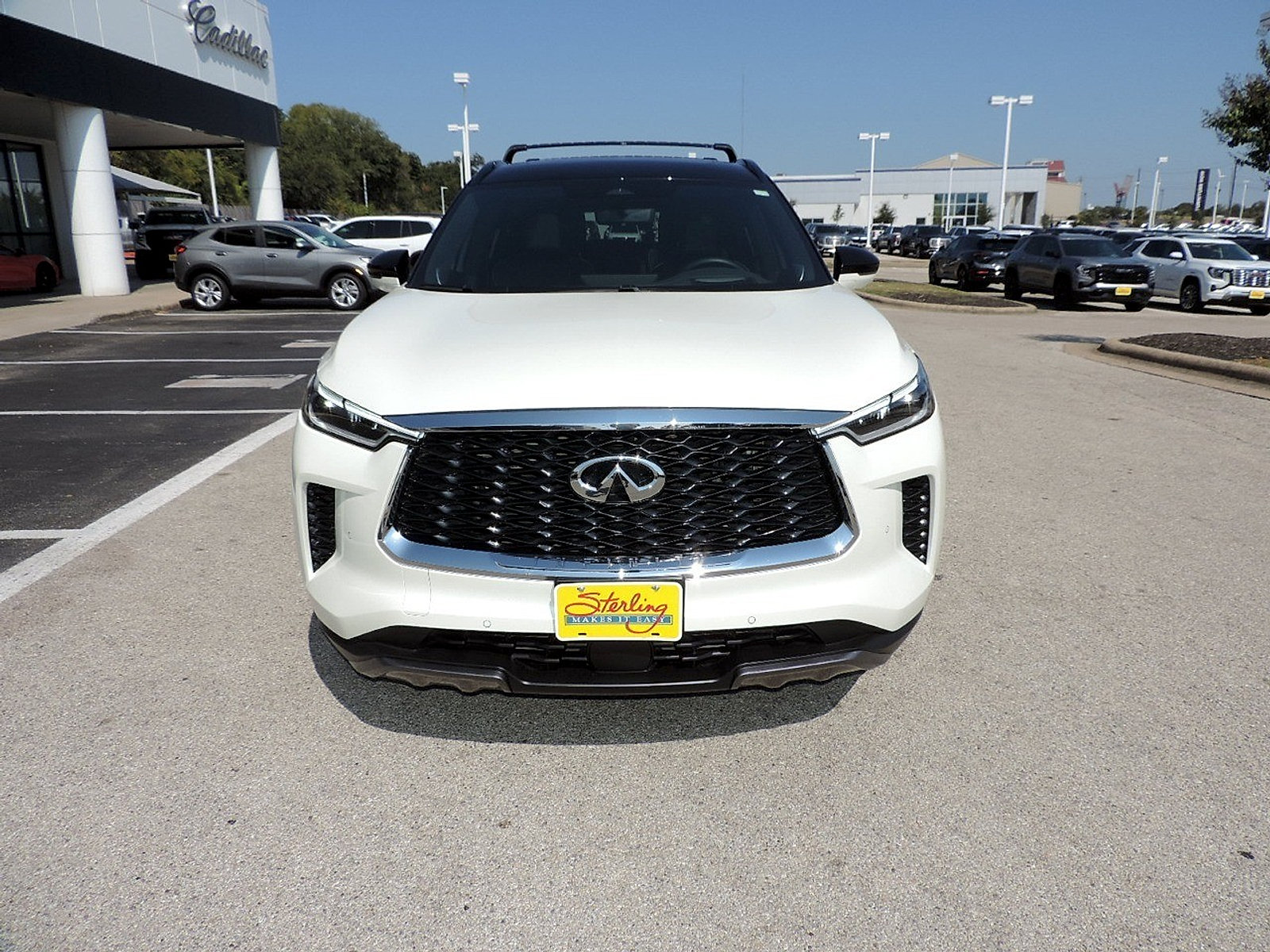 Used 2025 INFINITI QX60 Autograph w/ Cargo Package AWD/4WD image 2