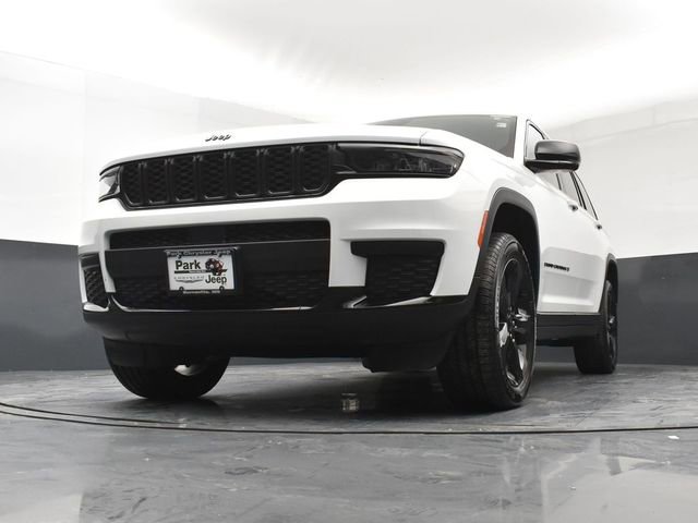 Used 2023 Jeep Grand Cherokee L Laredo AWD/4WD image 20
