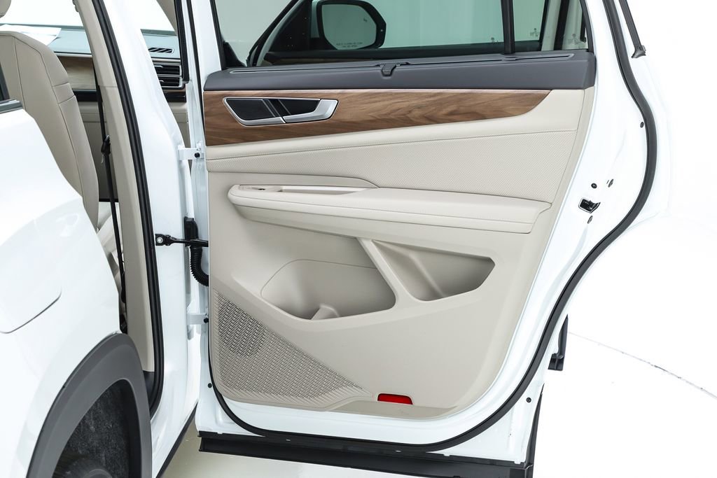 New 2026 Volkswagen Atlas SE image 31