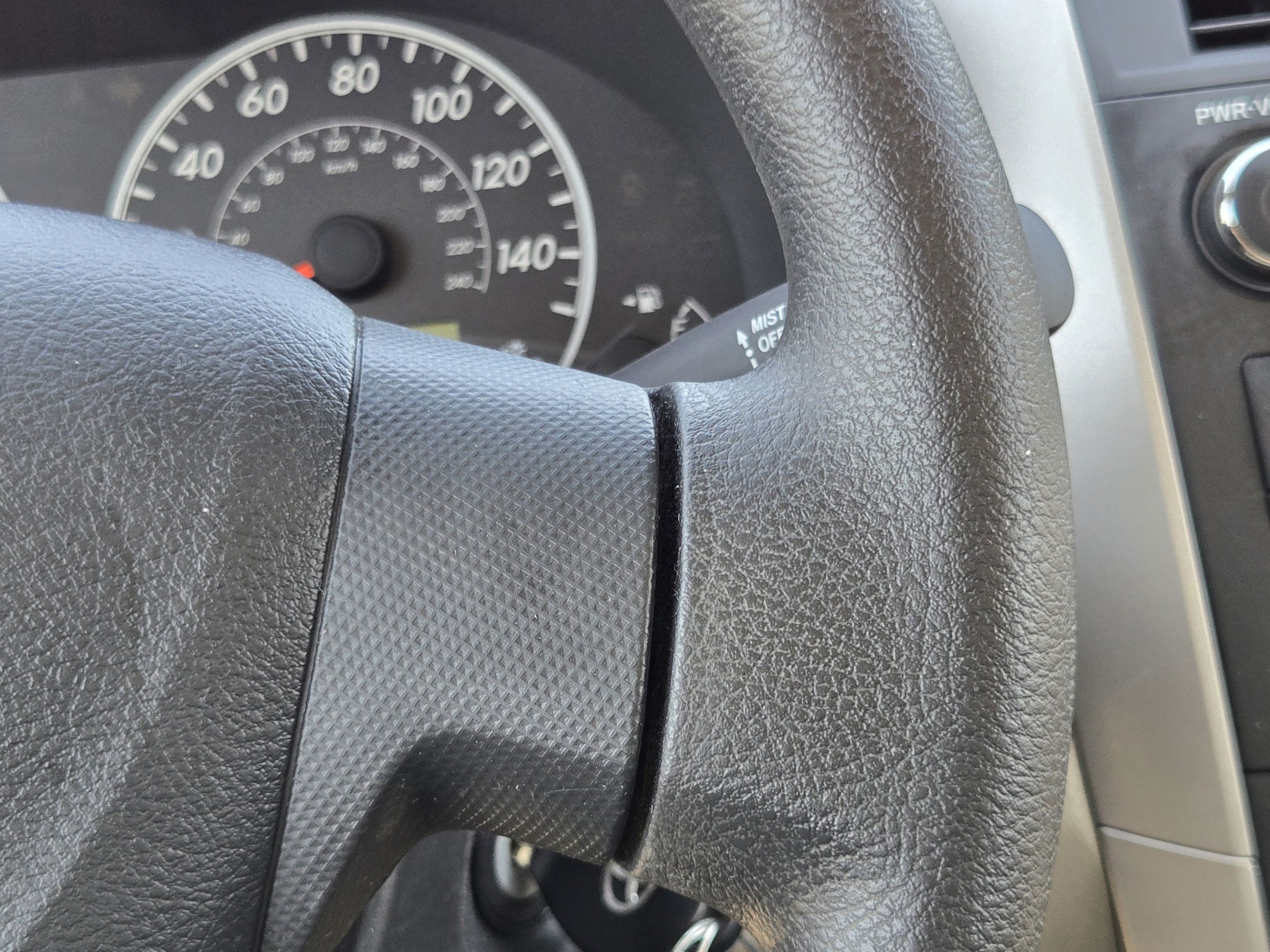 Used 2013 Toyota Corolla L FWD image 26